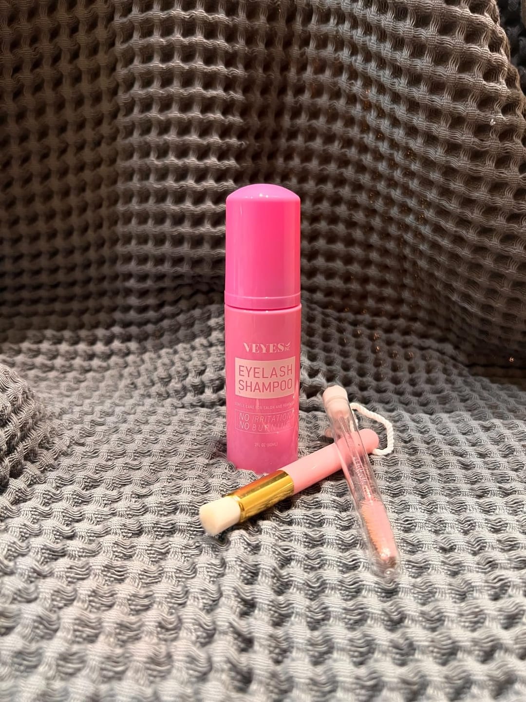 Customer photo review of Refreshing Eyelash Shampoo