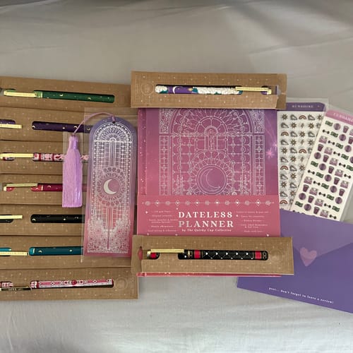 Customer photo review of Dateless Iridescence Planner