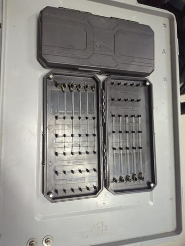 Customer photo review of ABSOLUTE HOOKLENGTH BOX