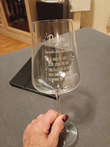 Customer photo review of Leonardo Weinglas mit Gravur "Genieße den Ruhestand" mit Namen