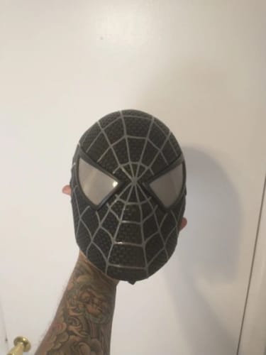 Customer photo review of [NEW] Spidey Gear™ - Tobey Maguire Mask
