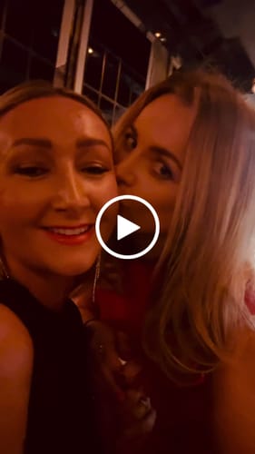 Customer video review of Stranded 16" One Piece Flicky Clip-in Hair Extension #10/16/22 Ballerina Musk