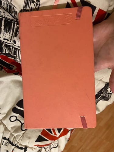 Customer photo review of Talens Art Creation Sketch Book - Libreta Coral Red 80 Hojas 140 g/m2