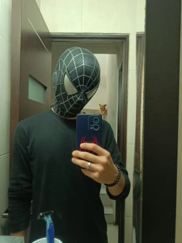 Customer photo review of [NEW] Spidey Gear™ - Tobey Maguire Mask