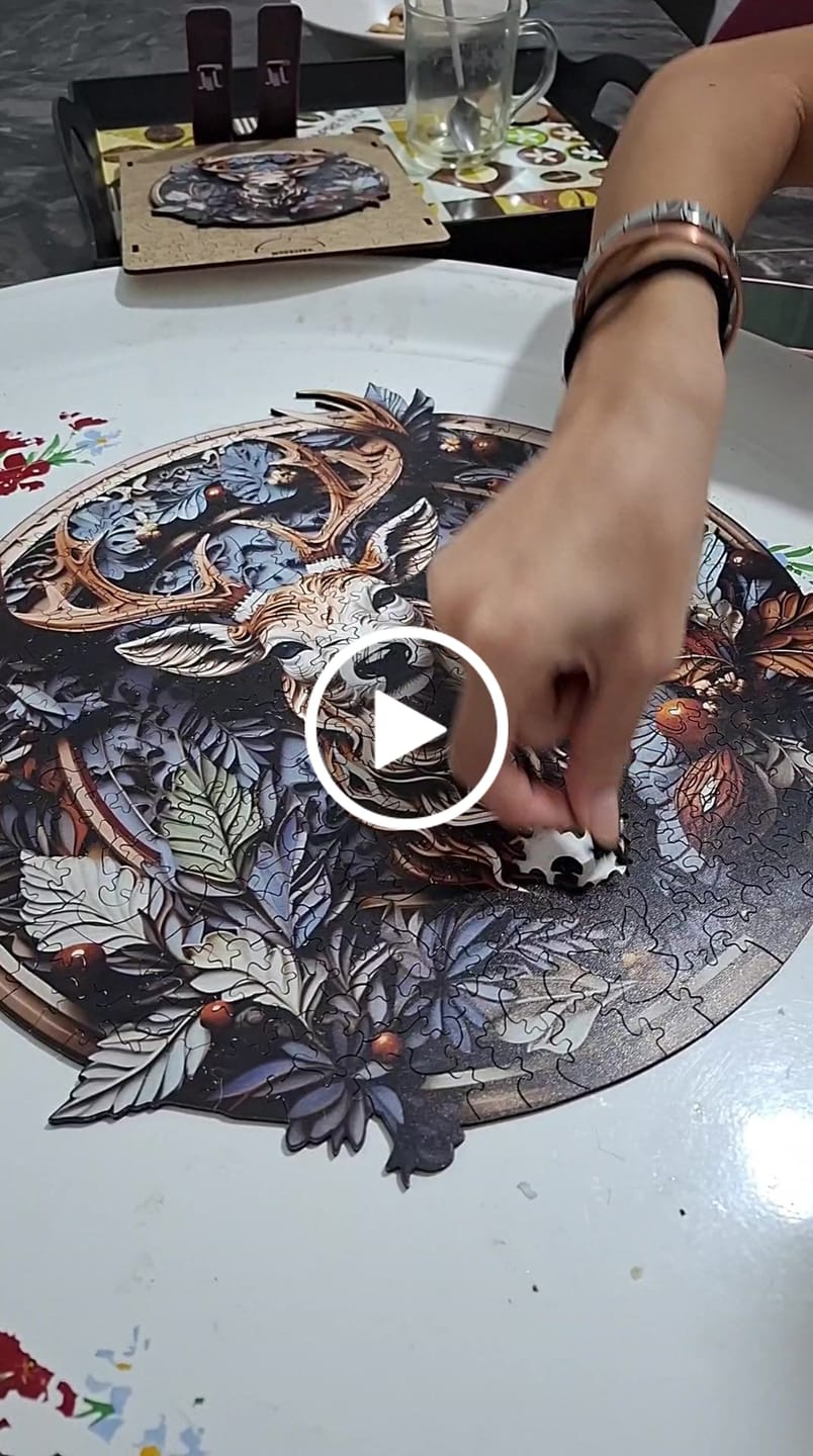 Customer video review of Gizli Cennet - Ahşap Puzzle