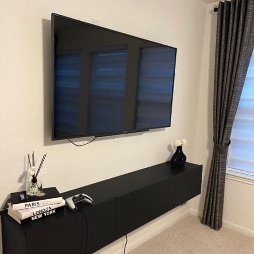 Customer photo review of RIGI - Meuble TV suspendu 160-180 cm
