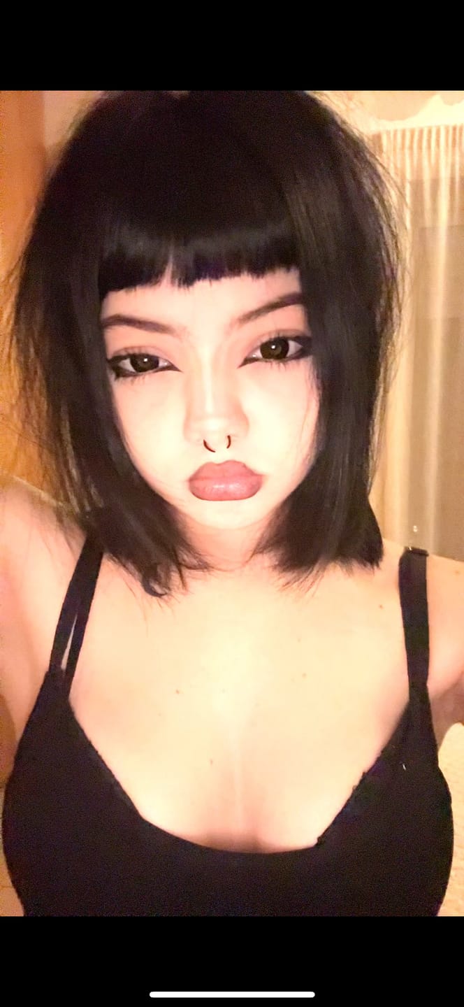 Customer photo review of Finley x Eyemoody Pure Black | 6 Months, 2 pcs
