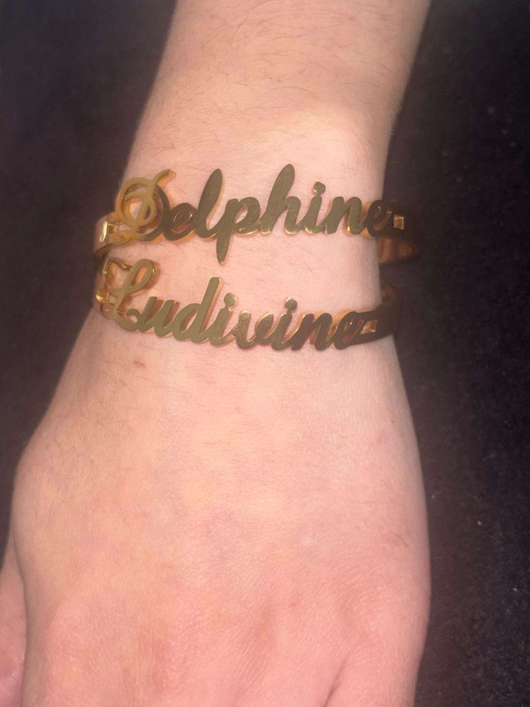 Customer photo review of Bracelet Jonc Ouvert Personnalisé