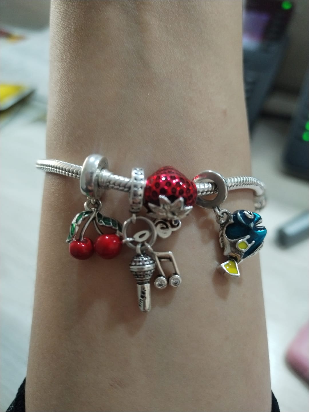 Customer photo review of Charm Cantante