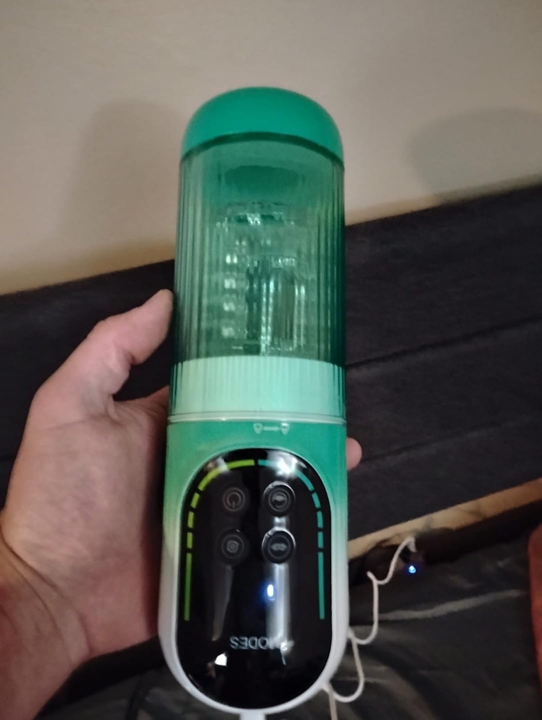 Customer photo review of HIVER|5-in-1 Automatic Thrusting & Sucking Male Masturbator