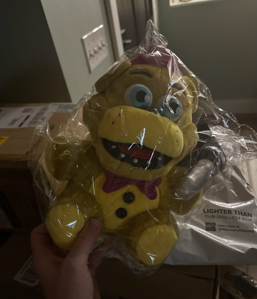 Customer photo review of Five Nights at Freddy's - Fredbear Collector's Plush