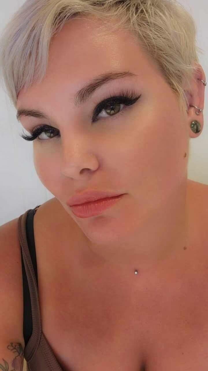 Customer photo review of Cashmere Smart Fan™ Lash