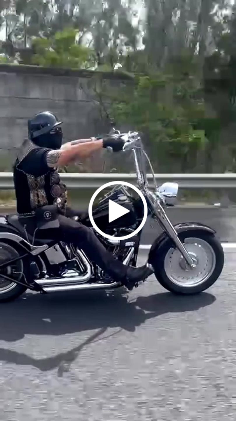 Customer video review of Lightweight Mayan Germanator ECE/AS/NZ Helmet - Gloss Black