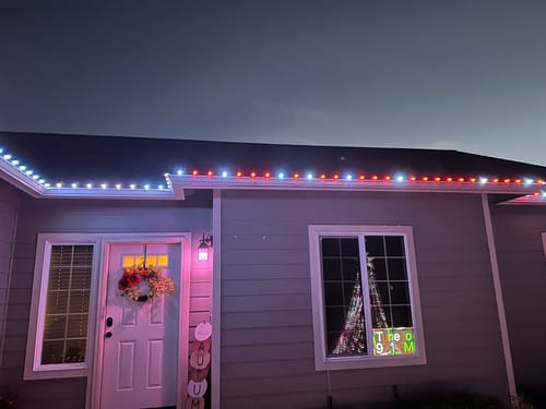 Customer photo review of Replica C9 50ct 6" Spacing String by Mattos Designs | Classic Design with Modern Pixel Technology