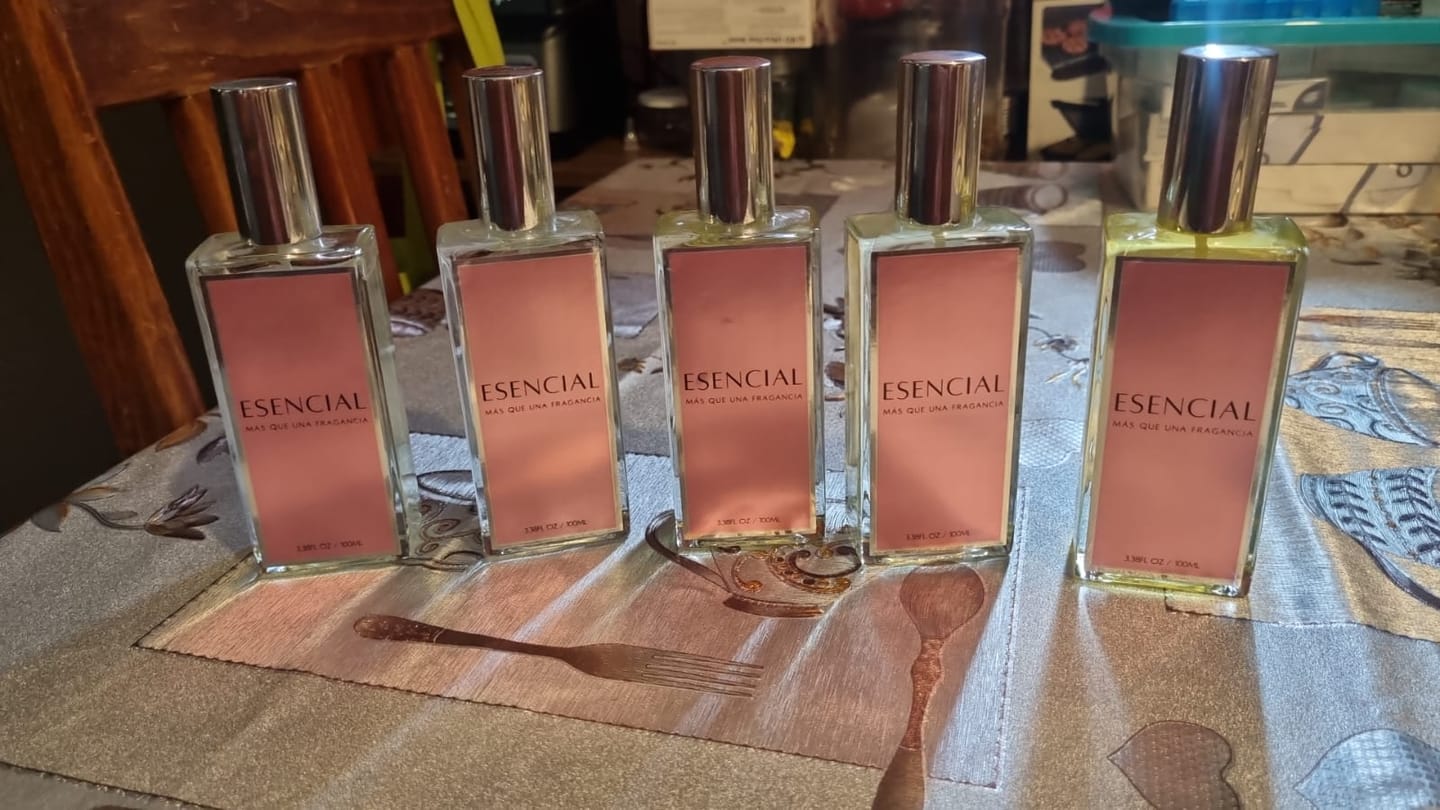 Customer photo review of M263 Inspirado en: Baccarat Rouge 540 Extrait de Parfum - Maison Francis Kurkdjian