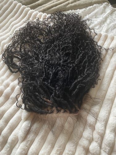 Customer photo review of Pre Bleached Tangleless Boho Locs Braided Wig 30“ Human Hair Boho Curls