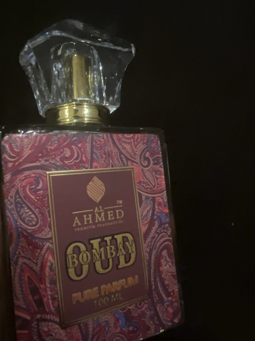 Customer photo review of BOMBAY OUD PURE PARFUM By Al Ahmed  100ml For Men & Women EDP Long Lasting