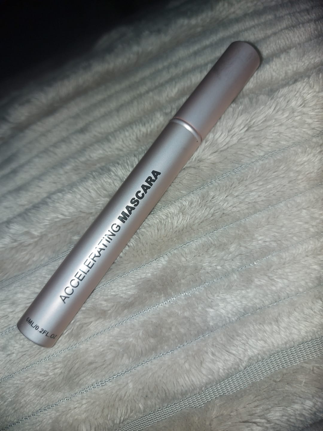 Customer photo review of Mascara infusé au sérum pour cils