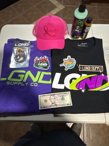 Customer photo review of Limited LGND60™ Mystery CASH Box