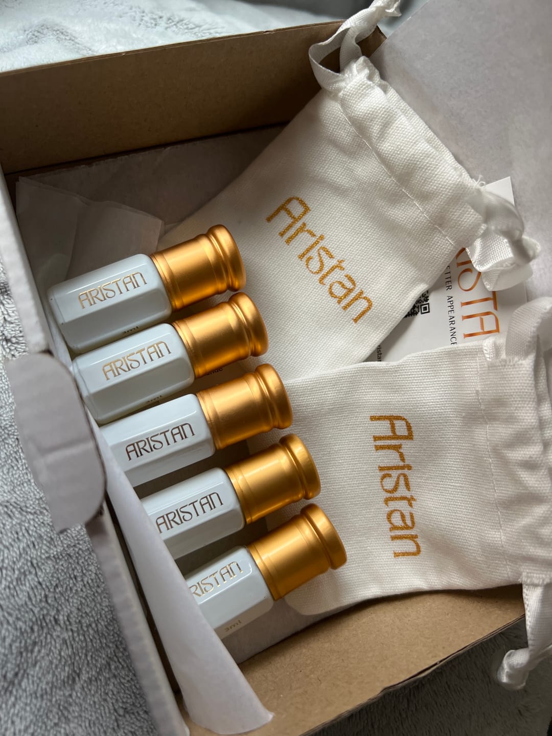Customer photo review of Don’t be Shy, Delina!