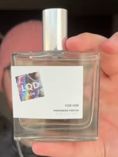 Customer photo review of For Him | V1 | Pheromone Perfume