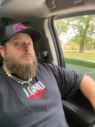 Customer photo review of Limited LGND59™ Mystery CASH Box