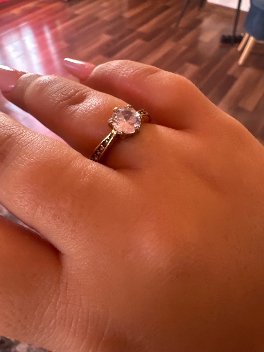 Customer photo review of Inel Crystals - Gold