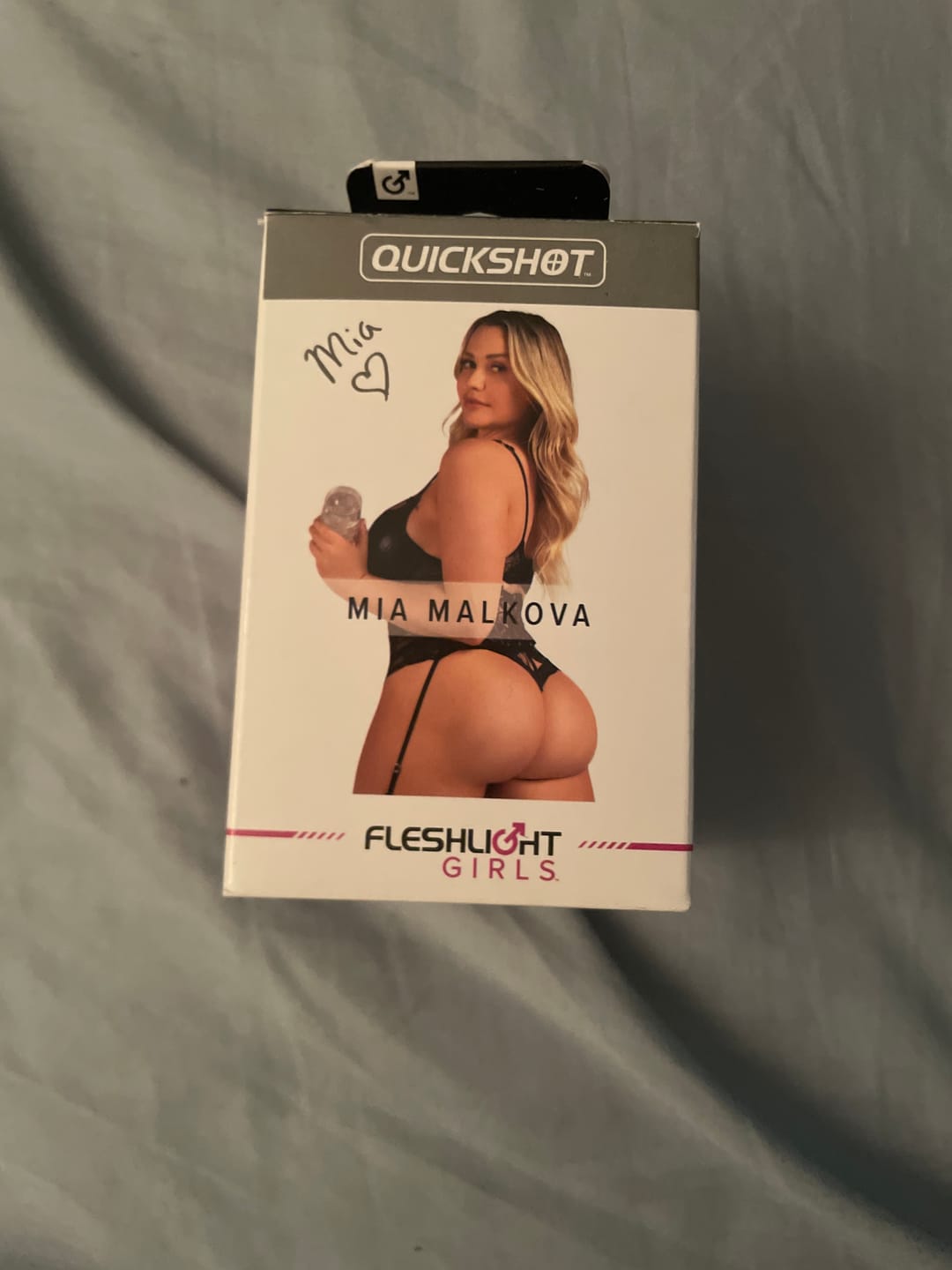 Customer photo review of Mia Malkova Quickshot
