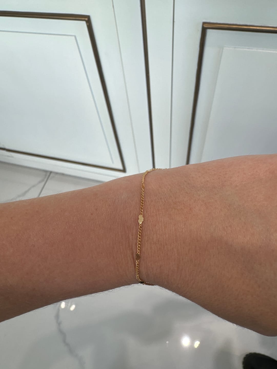 Customer photo review of Pulsera Con Corazones Planchados
