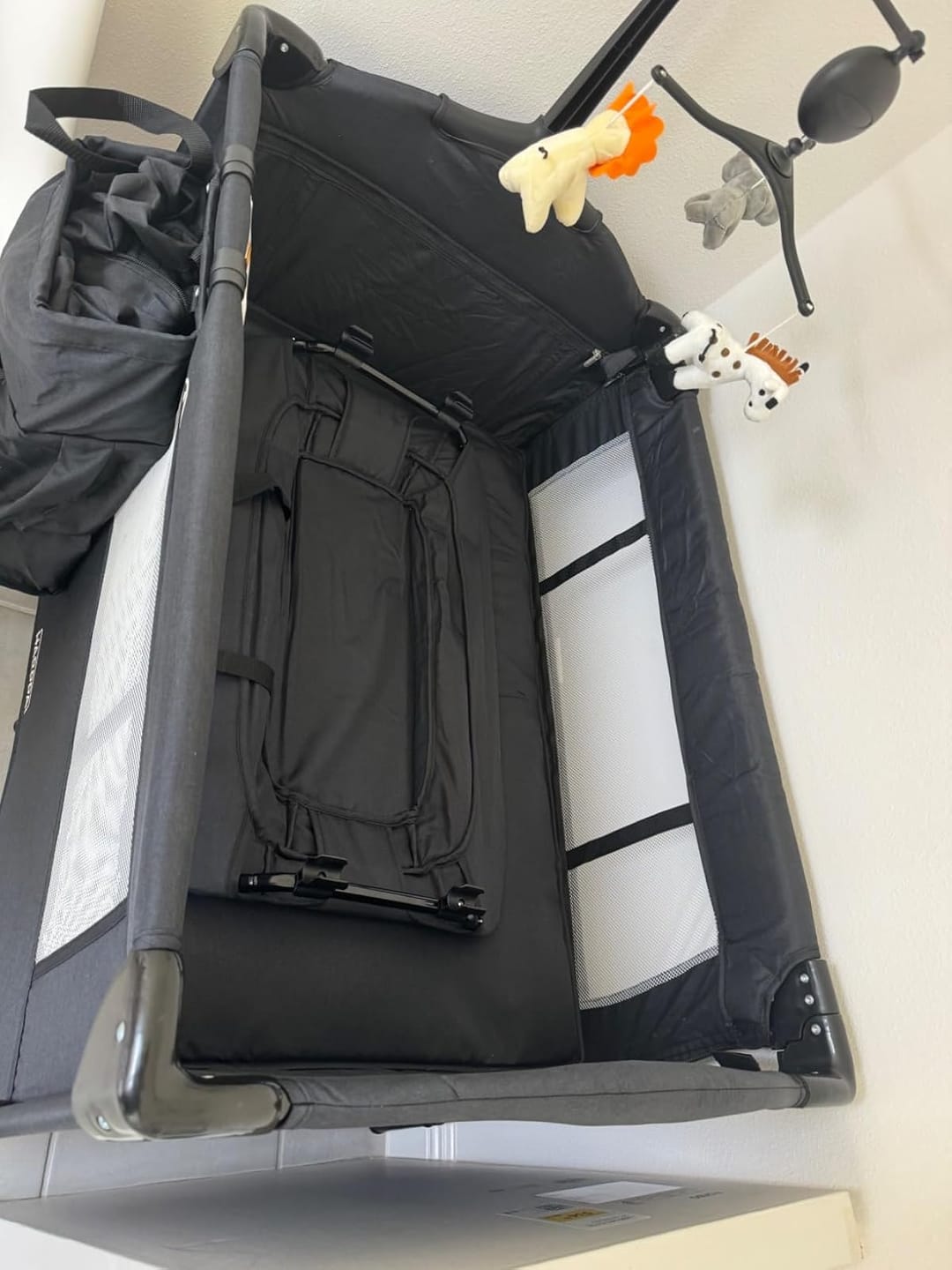 Customer photo review of HARPPA Saimia | 5-in-1 Pack and Play Baby Bassinet & Playard