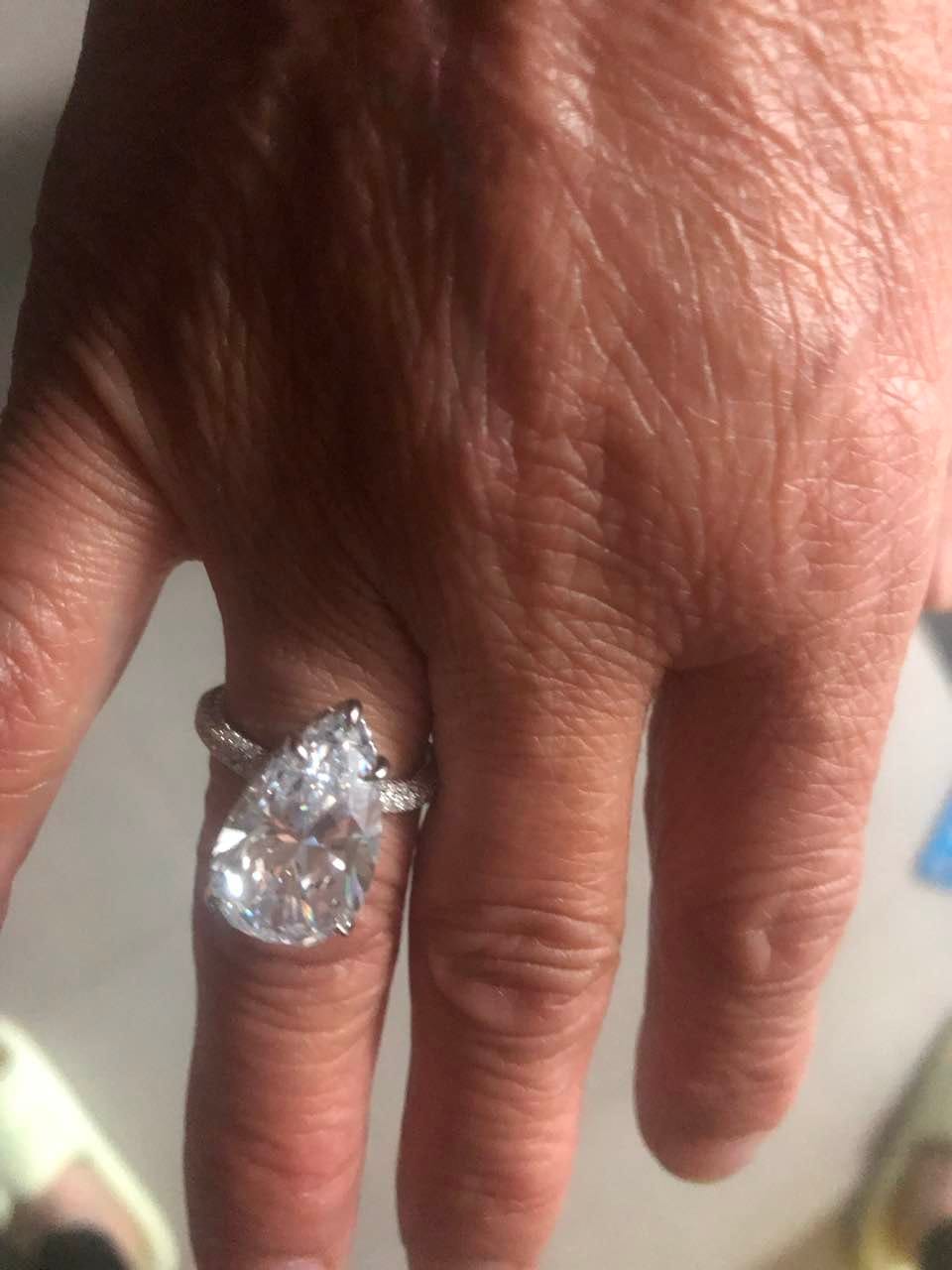 Customer photo review of Louily Honorable 8.0 Carat Pear Cut Simulated Diamond Engagement Ring In Sterling Silver