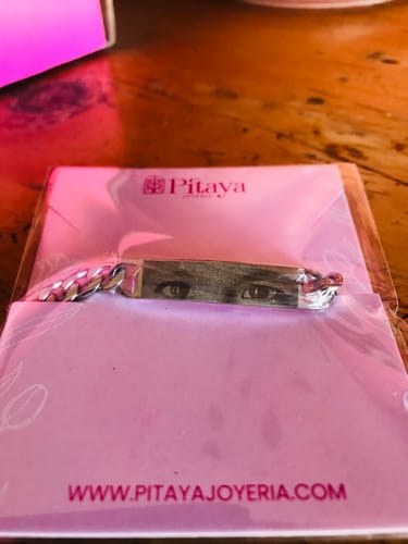 Customer photo review of Pulsera Eslabones Personalizada