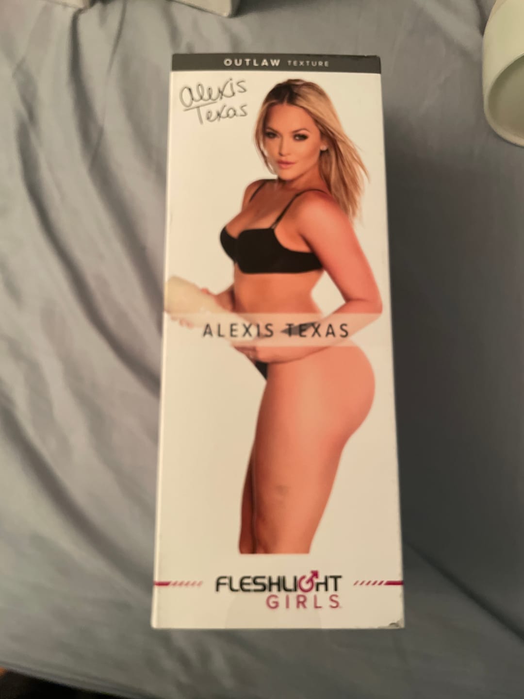 Customer photo review of Alexis Texas