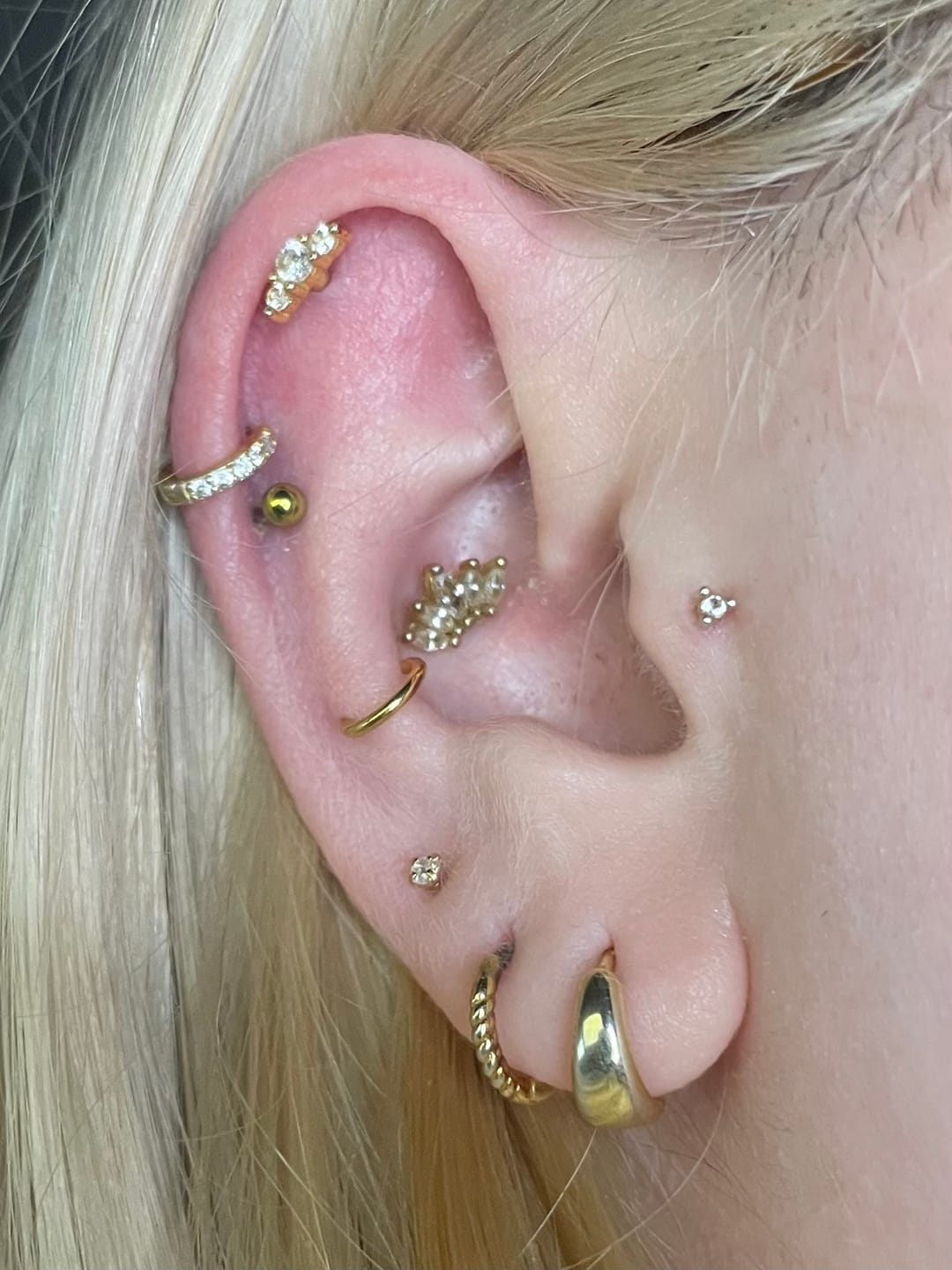 Customer photo review of Cartilage Hoop (18g)