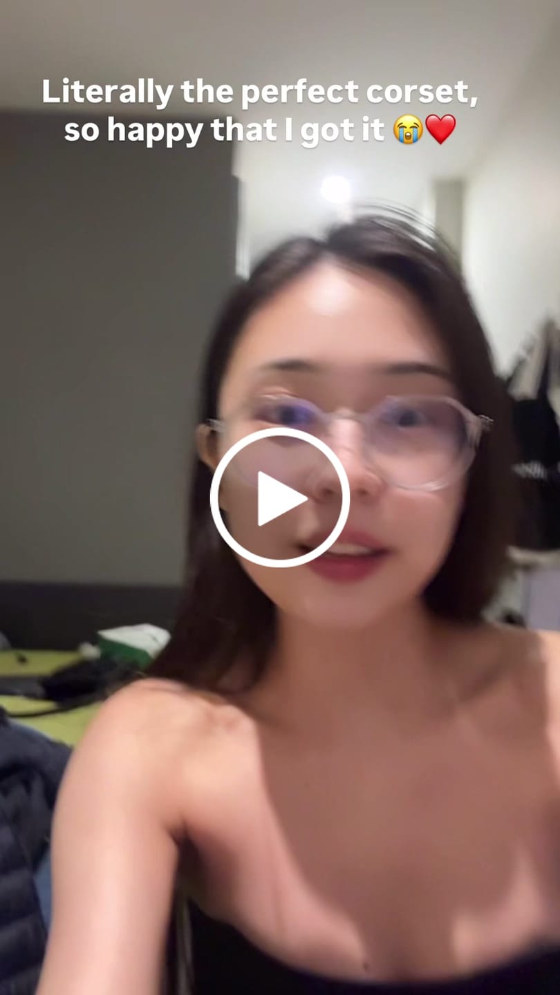 Customer video review of Satin corset