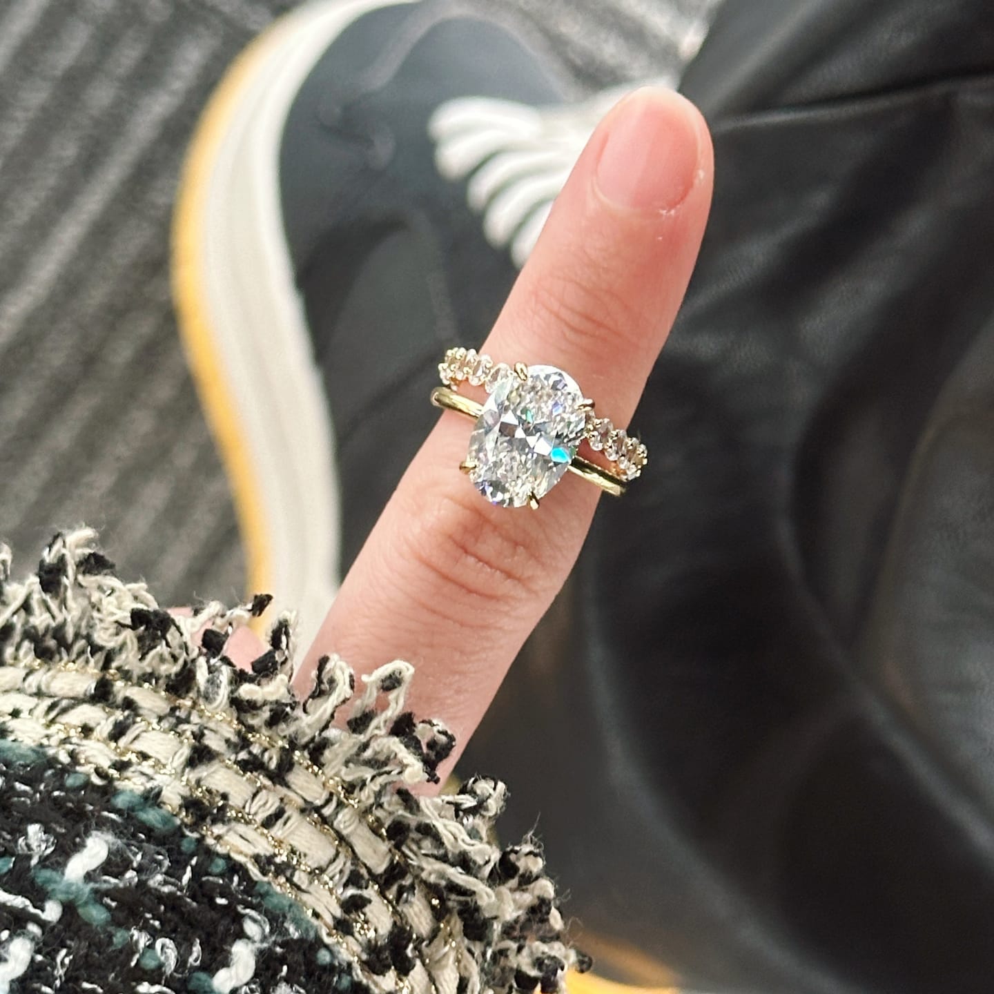 Customer photo review of S925 4.5Ct Luxury Oval Cut 2PC Wedding Ring Set In Sterling Silver Stackable Rings For Everyday Wear