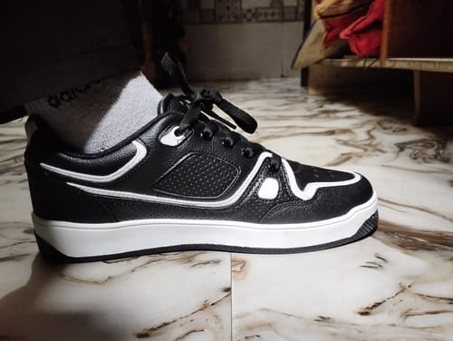 Customer photo review of HARVEY Black White Men's casual sneaker
