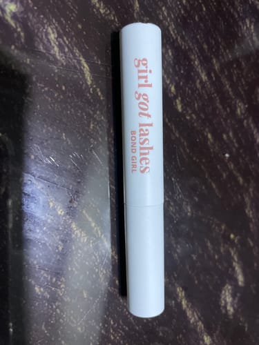 Customer photo review of BOND GIRL Wimpernkleber transparent