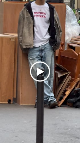 Customer video review of 'Mother F★cker' classic tee