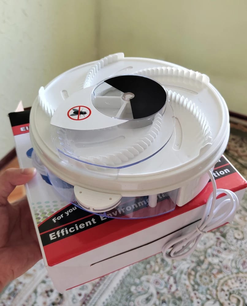 Customer photo review of EcoTrappe - Attrape-Mouche Électrique