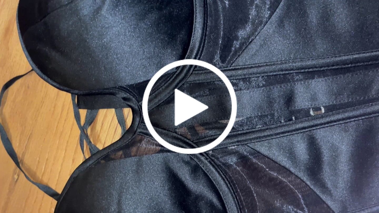 Customer video review of Muse corset