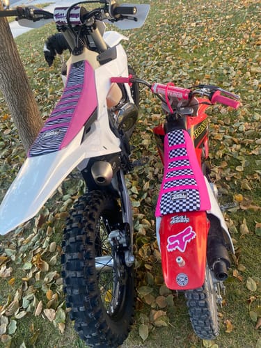 Customer photo review of Custom Seat Cover: 2001-2004 XR70