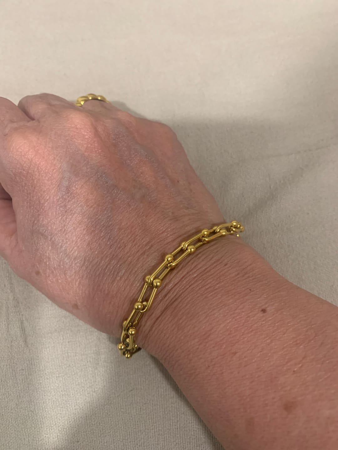 Customer photo review of Pulsera Tifany