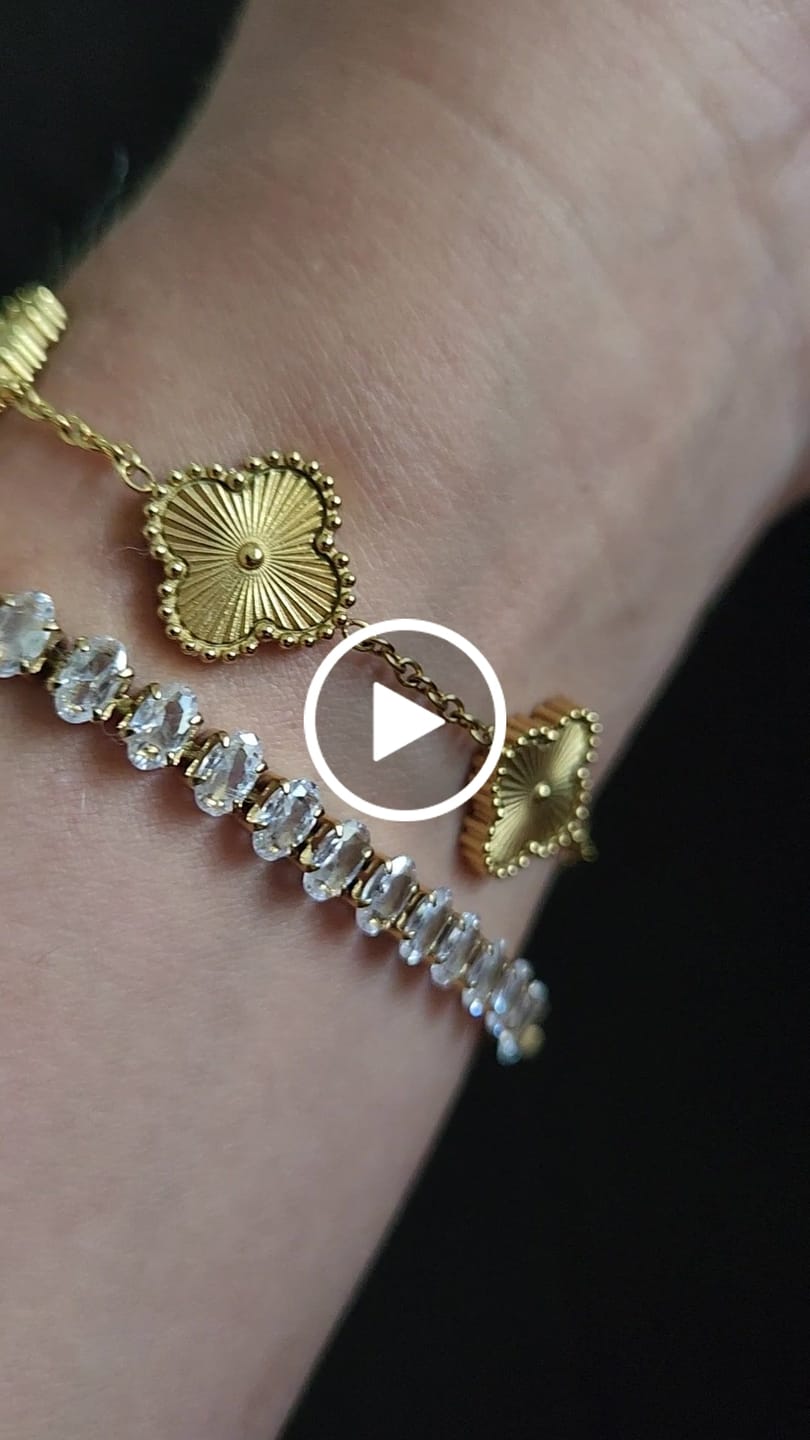 Customer video review of Pulseira Riviera Banhada em Ouro 18k