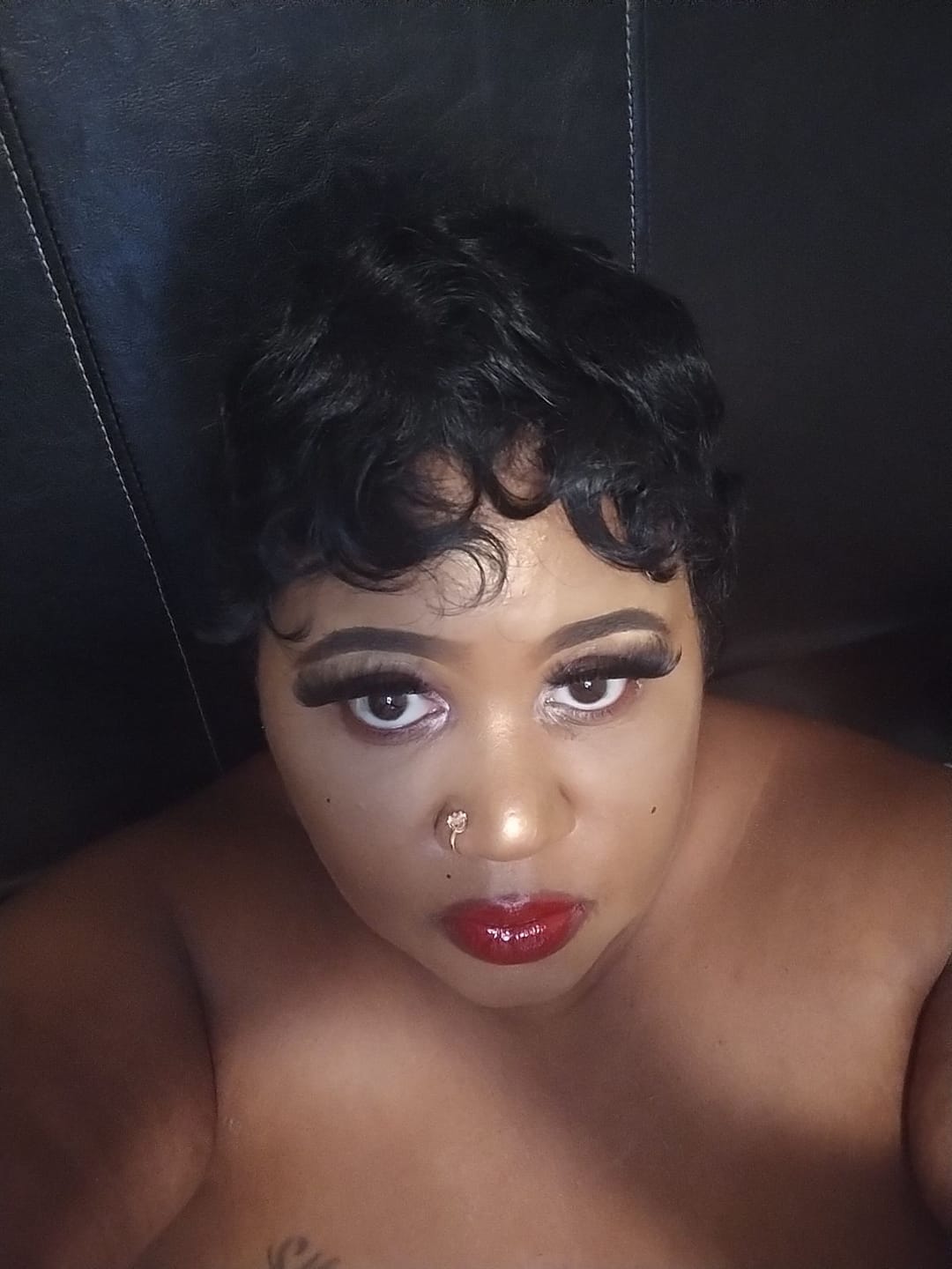 Customer photo review of Sensationnel Synthetic Dashly Full Wig - UNIT 1