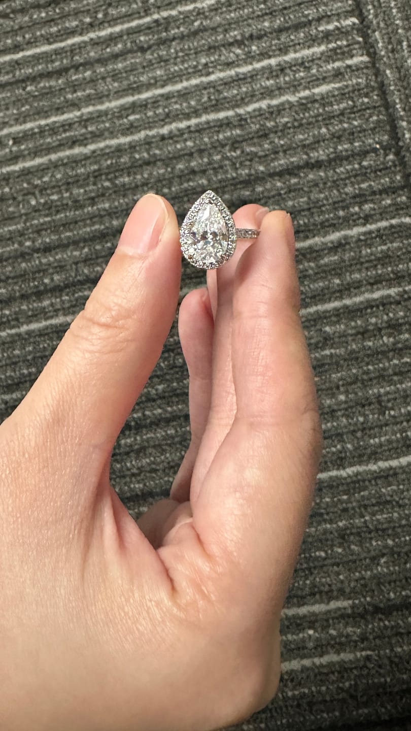 Customer photo review of S925 Moissanite 2.5 Carat Halo Pear Cut Engagement Ring