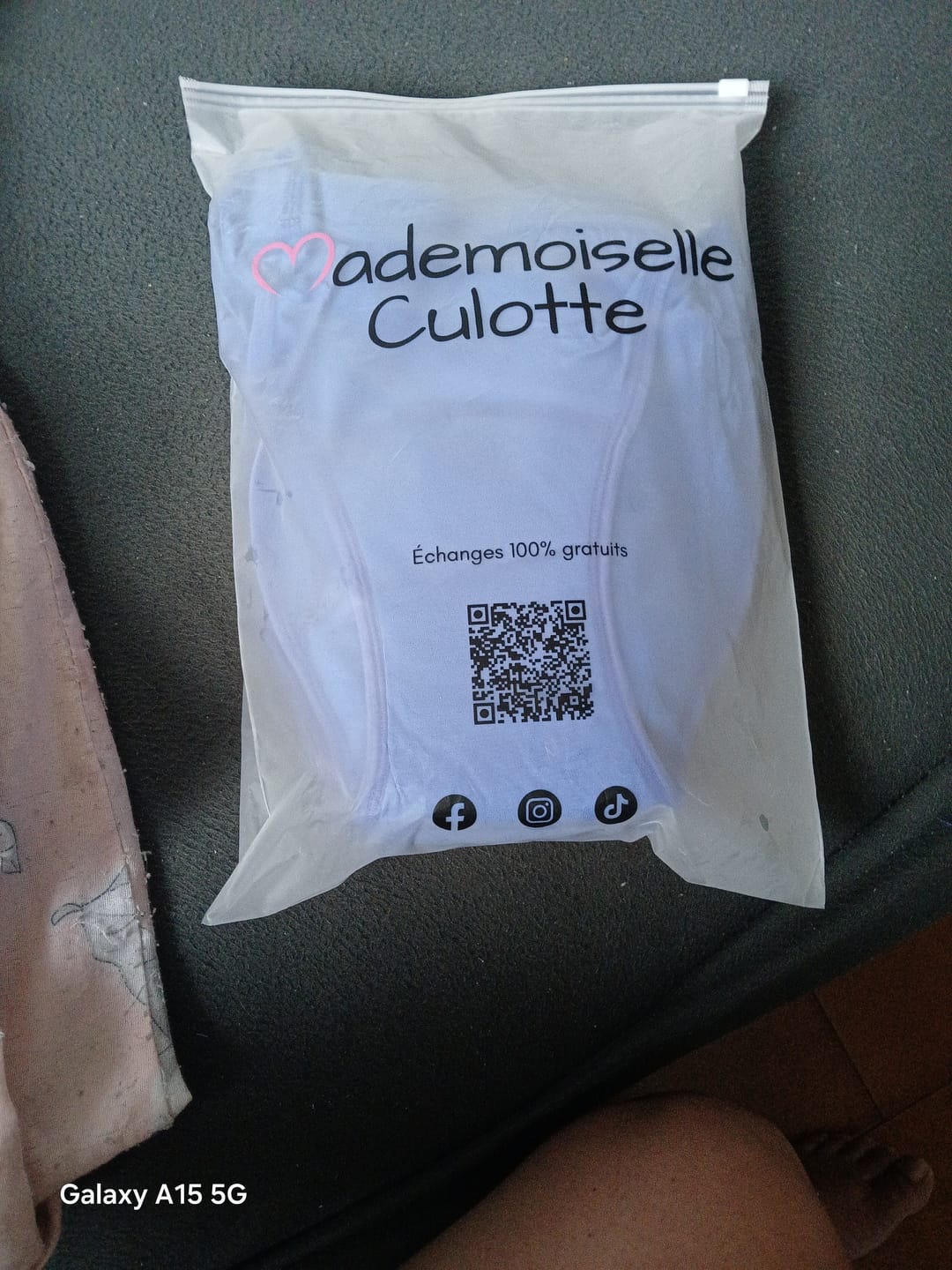 Customer photo review of Culotte Menstruelle Ados Léa