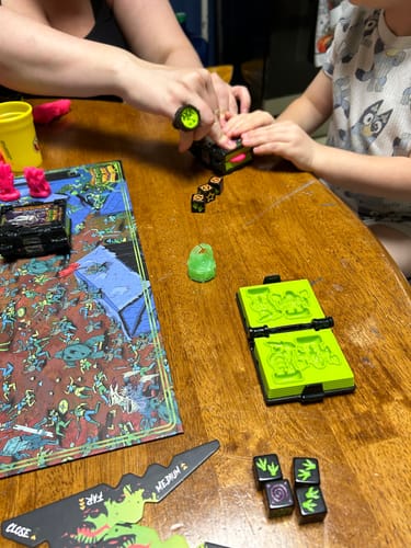 Customer photo review of Necromolds Battle Box