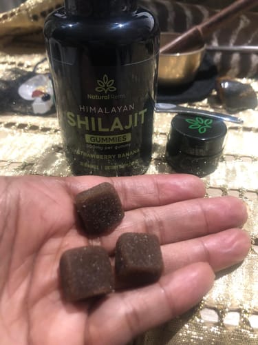 Customer photo review of Natural Rems Shilajit Gummies