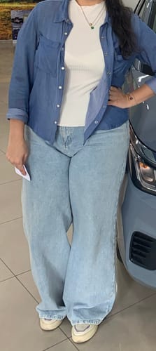 Luciana L. review of Calça Jeans Wide Leg Buriti Azul Claro image 1 out of 1